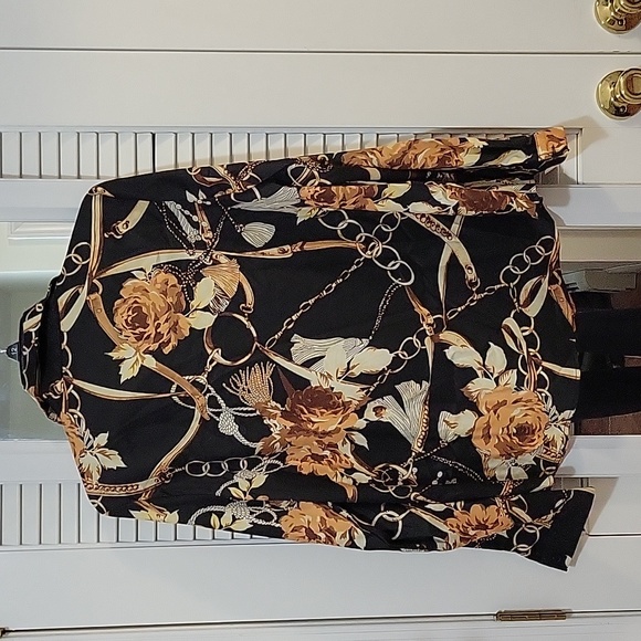 NWT Designer Inspired Button Down Blouse - Picture 2 of 5